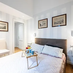  Appartamento Elegante Casa Ai Piedi Di Piazzale Michelangelo Italia